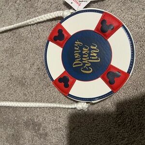 Disney cruises pirates crossing body